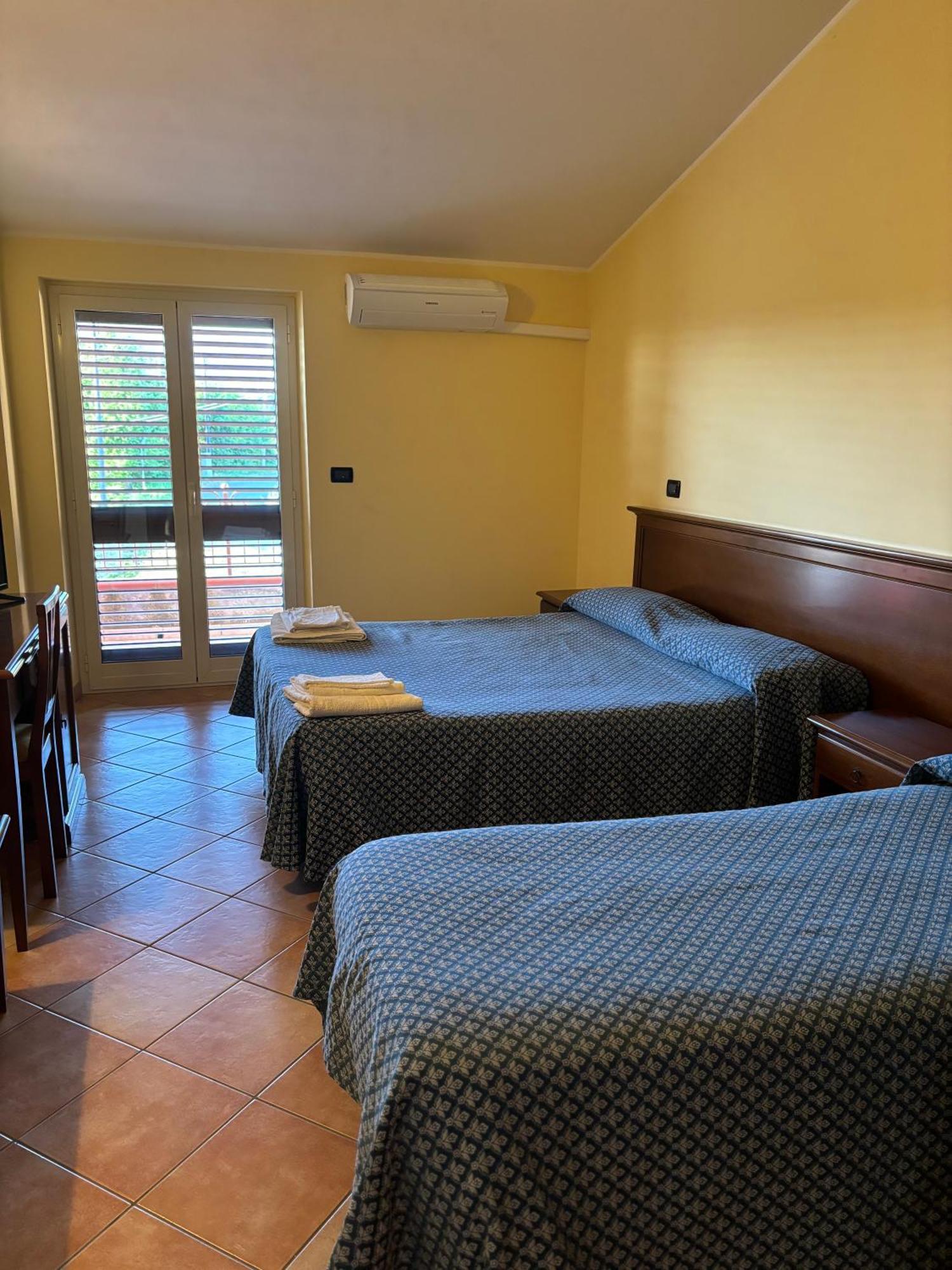 La Nuova Locanda Orsomarso ภายนอก รูปภาพ