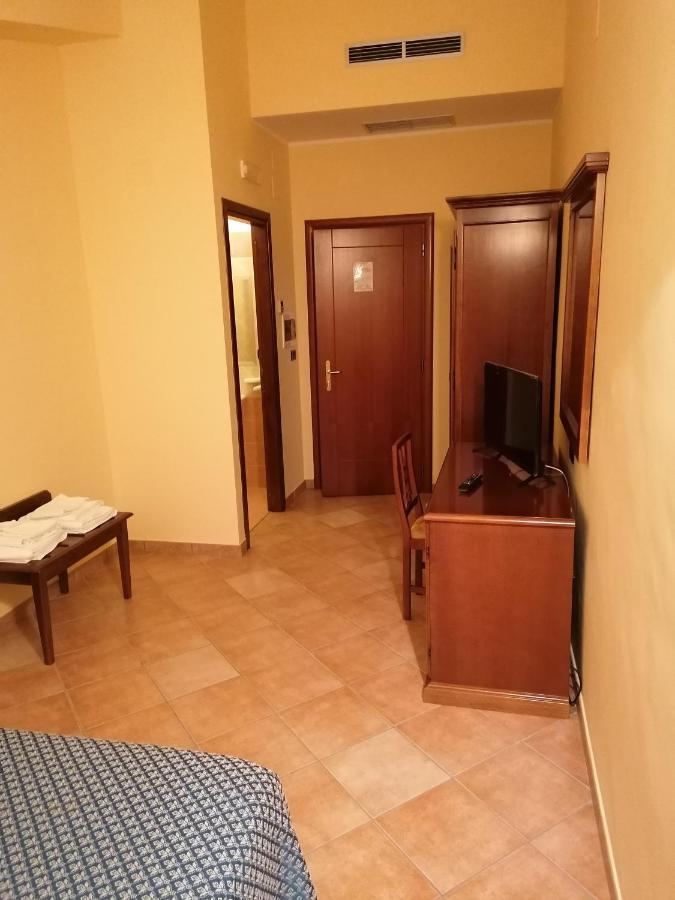 La Nuova Locanda Orsomarso ภายนอก รูปภาพ